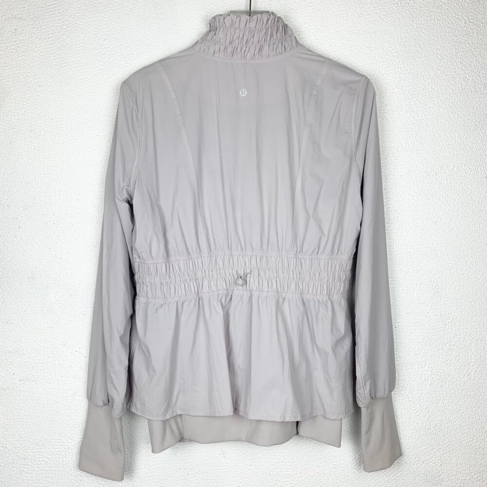 lululemon | Sights Seen Jacket Chrome - Picture 3 of 11